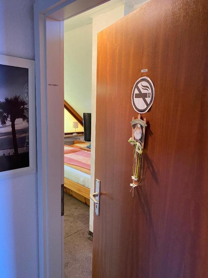 Gemuetliches Zimmer Zentral In Der Lueneburger Heide Schneverdingen Exterior foto